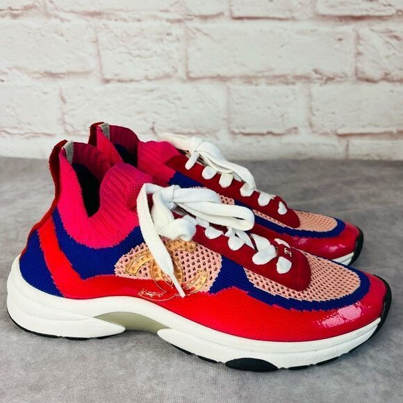 Chanel Multicolor Patent Low Top CC Trainers Pink Blue 38 IT - Picture 1 of 12